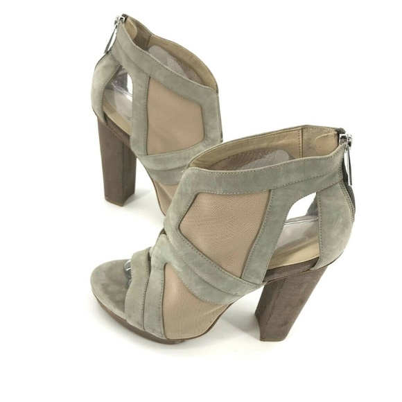 Calvin Klein Desiree Cut Out Ankle Boots Sz 8.5M - Picture 4 of 8